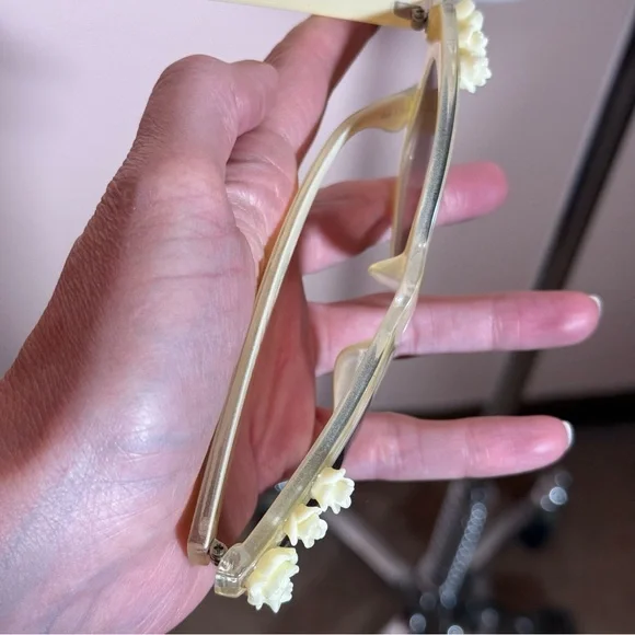 Vintage 90 Y2K Esprit Cream white retro Floral Coquette Girl feminine Sunglasses - Picture 13 of 16